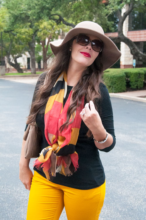 Fall outfit inspiration- black with mustard and coral