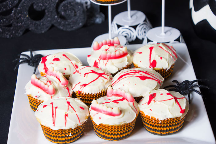 Bloodspatter Cupcakes